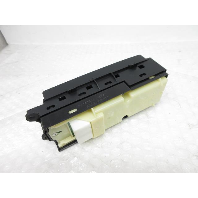 レクサス（LEXUS） 21年 HS250h DAA-ANF10 パワーウインドスイッチ
