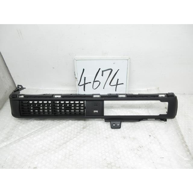 N-BOX R6年 N−BOX 6BA-JF5 中央エアコン吹き出し口 77241-32R-00