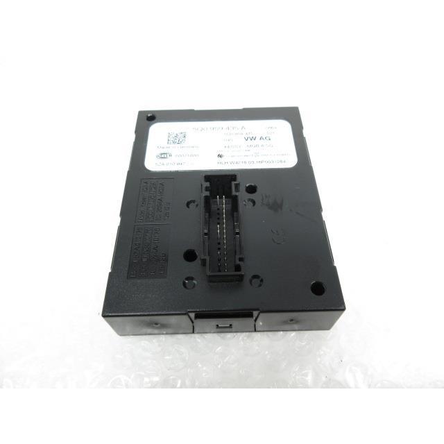 2016年 VW ゴルフ DBA-AUCJZ (7)キーレスコンピューター 5Q0959435A