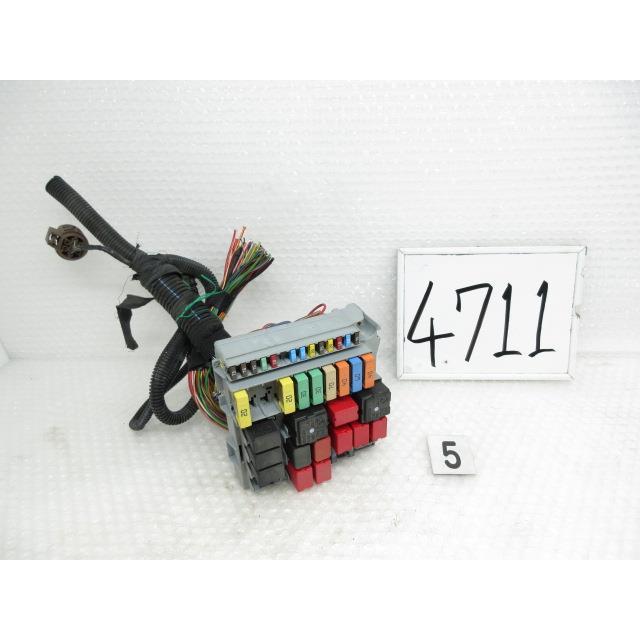 21年 フィアット 500 ABA-31212 (5) ヒューズボックス エンジンルーム