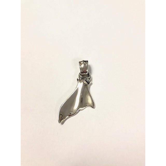 鯨 WHALE'S TAIL CHARM/Bill Wall Leather