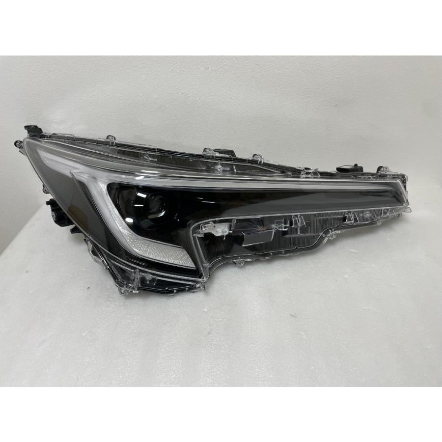 ☆破損無☆ カローラ ZWE215 ZWE219 LED ヘッドライト 右 ☆3317