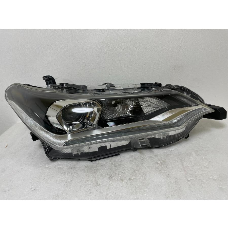 ☆ カローラ フィールダー NRE161 LED 後期 刻印Z ヘッドライト 右