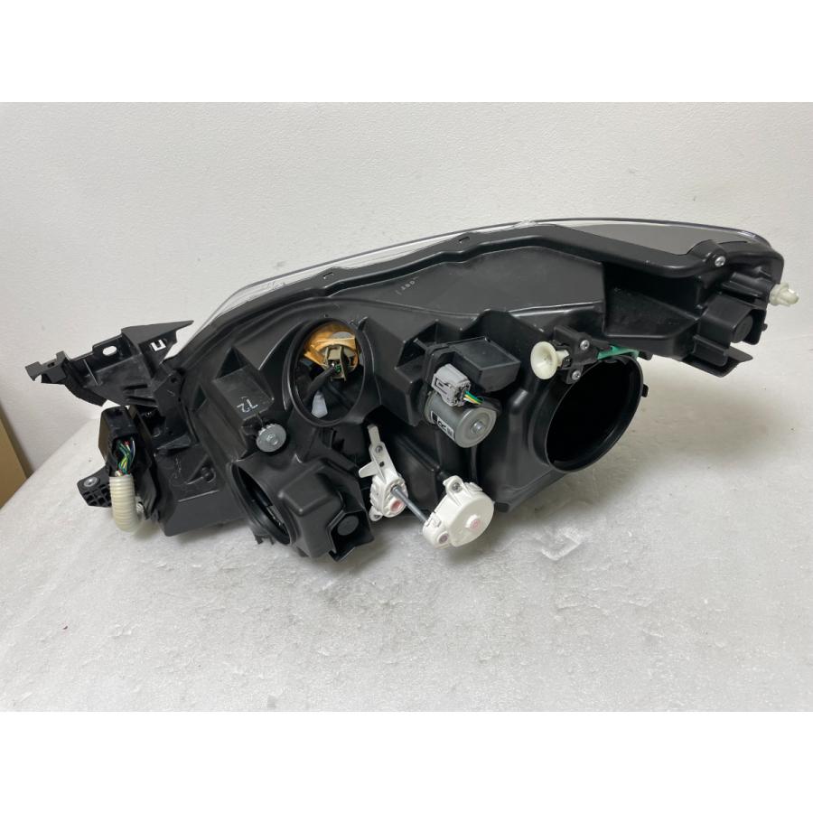 ☆ レクサス LS460 中期 HID USF40 50-103 刻印72 ヘッドライト 右 