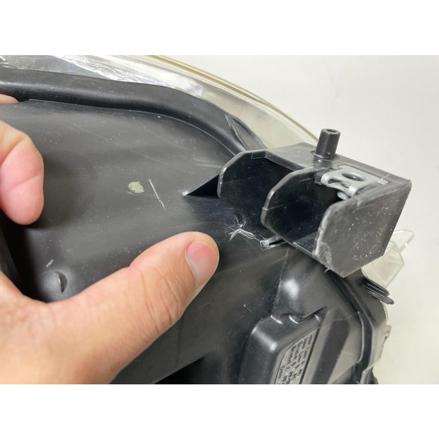 ☆ セレナ C26 後期 LED ヘッドライト 右 ☆4303 |  | 07