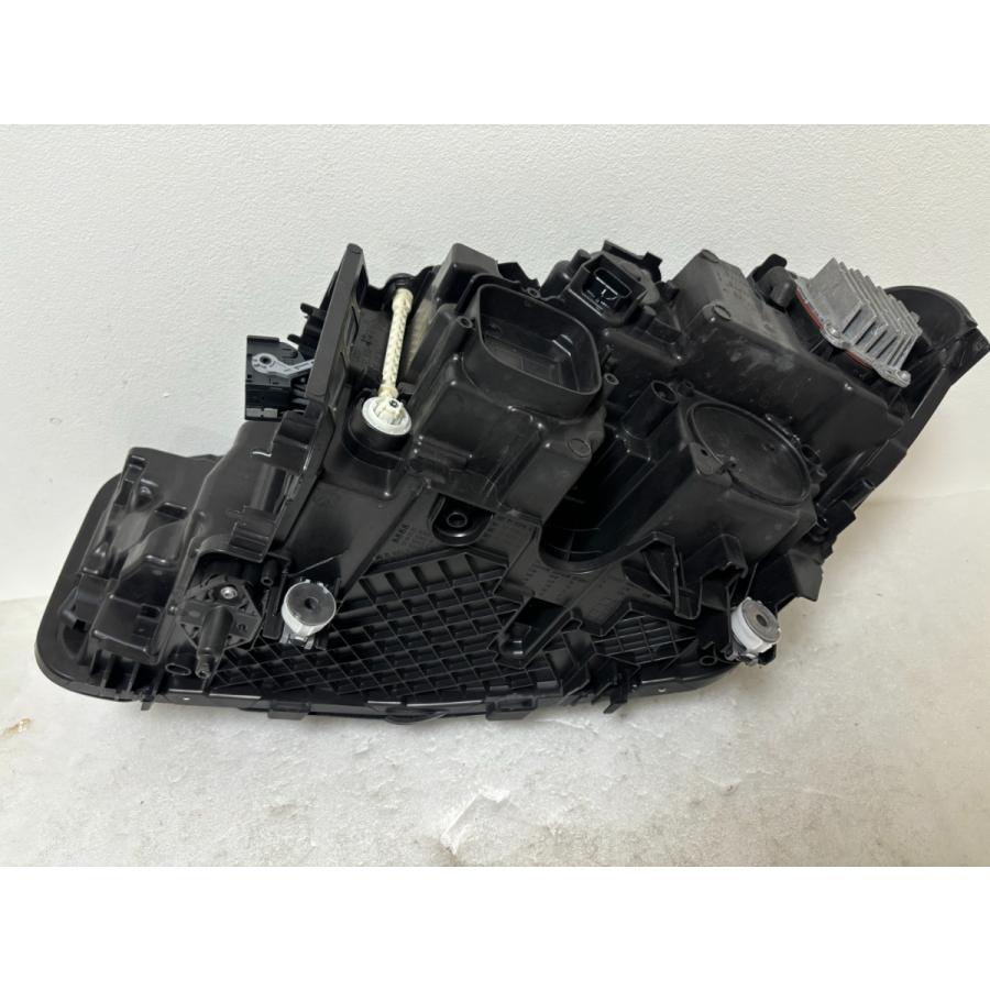 ☆ BMW 5シリーズ G30 G31 後期 LED ヘッドライト 右 ☆4705 |  | 02