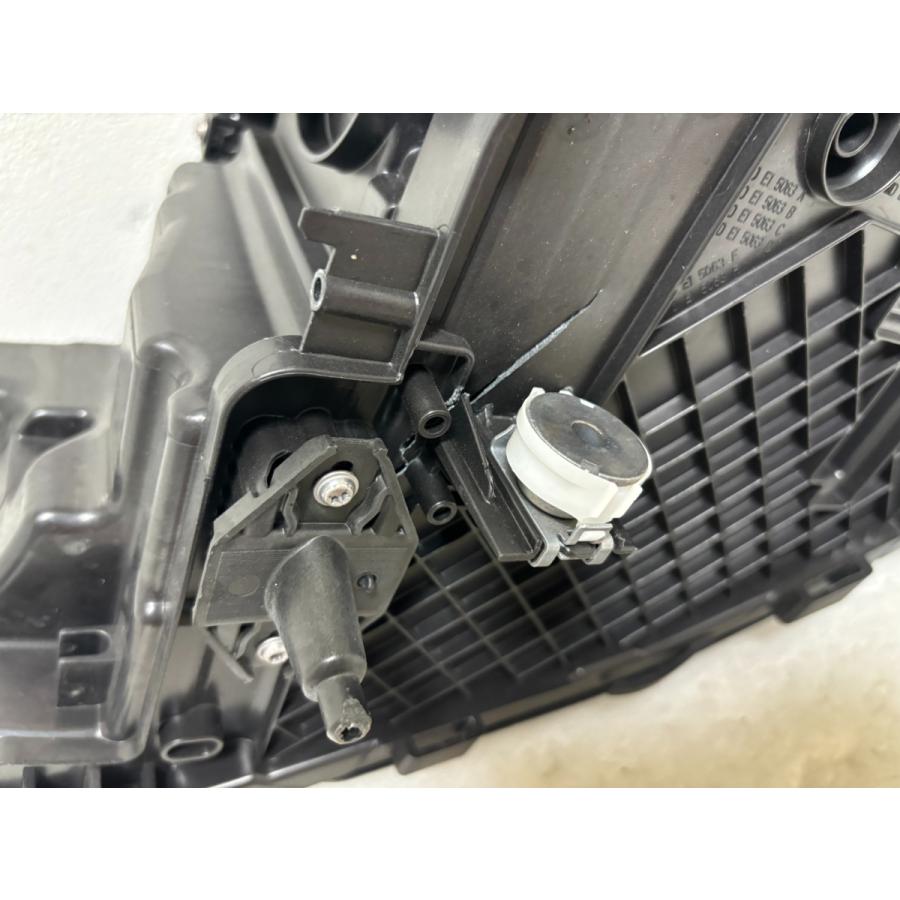 ☆ BMW 5シリーズ G30 G31 後期 LED ヘッドライト 右 ☆4705 |  | 05