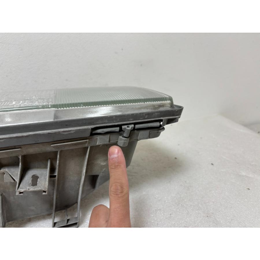 ☆ ベンツ Eクラス W201 190E ヘッドライト 右 ☆5204 |  | 03