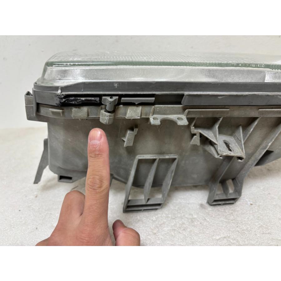 ☆ ベンツ Eクラス W201 190E ヘッドライト 右 ☆5204 |  | 04