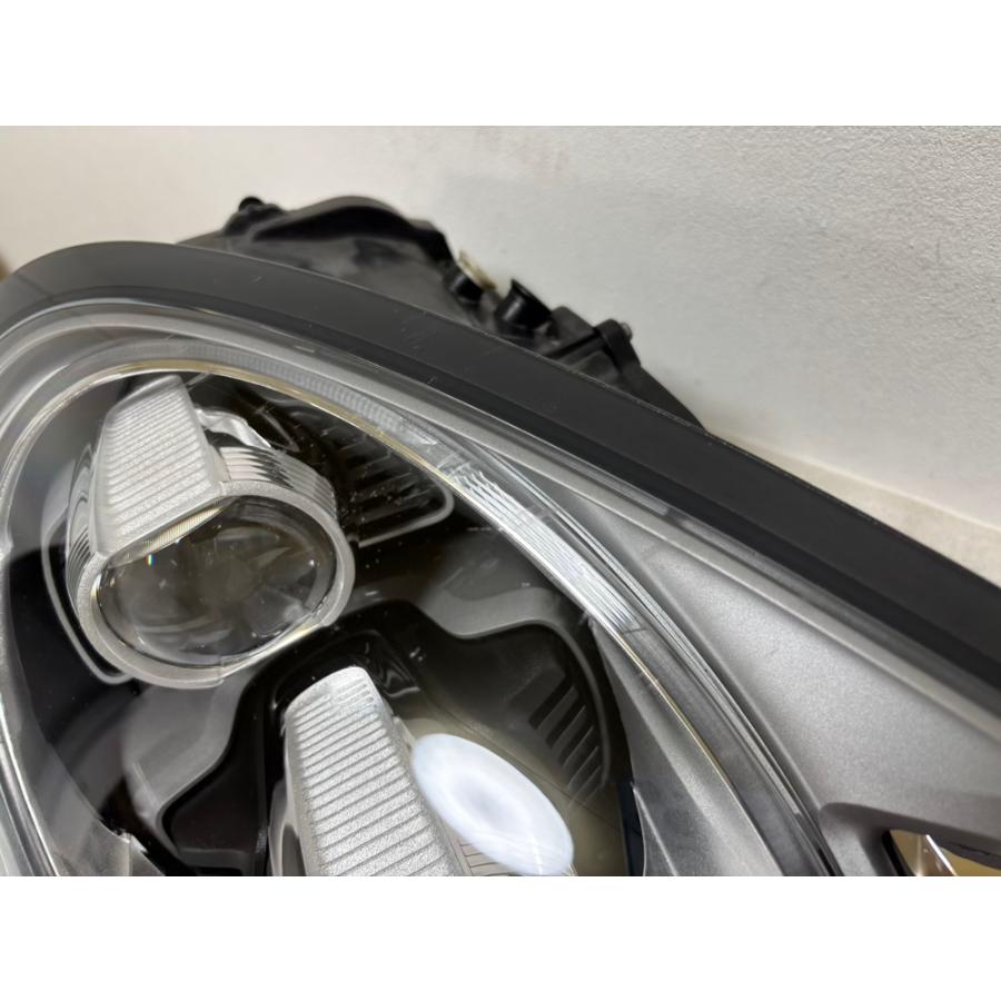 ☆ ポルシェ パナメーラ 970 後期 LED ヘッドライト 右 ☆5715 |  | 05