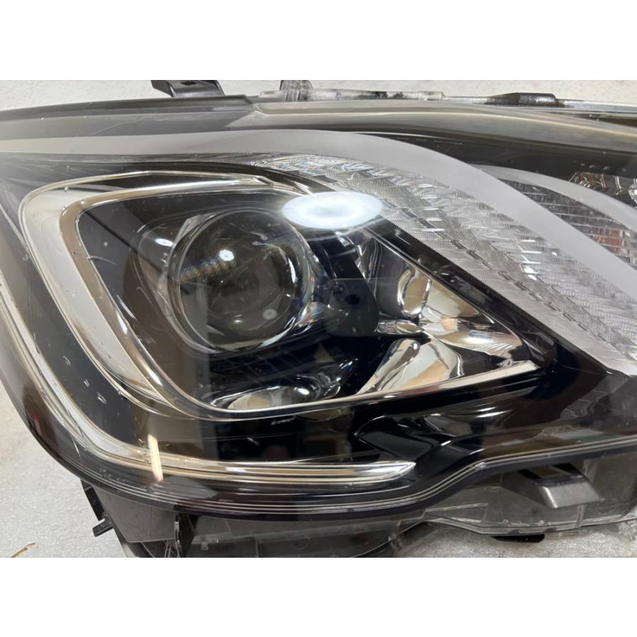 ☆取付破損無し☆ クラウン 210系 GRS210 後期 刻印W 30-443 ヘッドライト 右 ☆6107 |  | 06