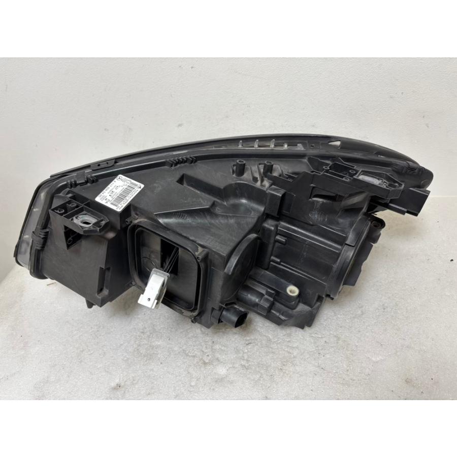 ☆ ベンツ CLAクラス W117 前期 ヘッドライト 右 ☆6108 |  | 01