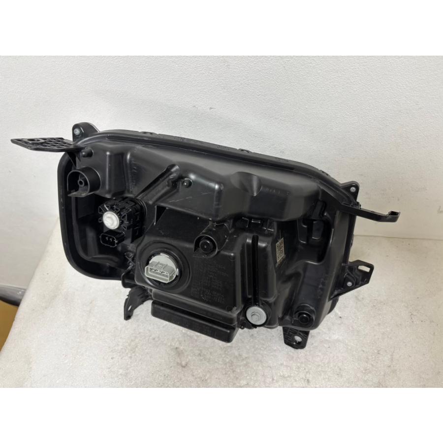 ☆取付部OK☆ N-BOX Nボックス カスタム JF5 JF6 LED W6712 ヘッドライト 左 ☆6108 |  | 01