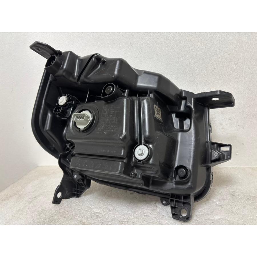 ☆取付部OK☆ N-BOX Nボックス カスタム JF5 JF6 LED W6712 ヘッドライト 左 ☆6108 |  | 02