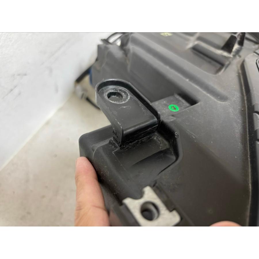 ☆ エクストレイル T33 LED 10-23795 刻印D2 ヘッドライト 左 ☆6127 |  | 04