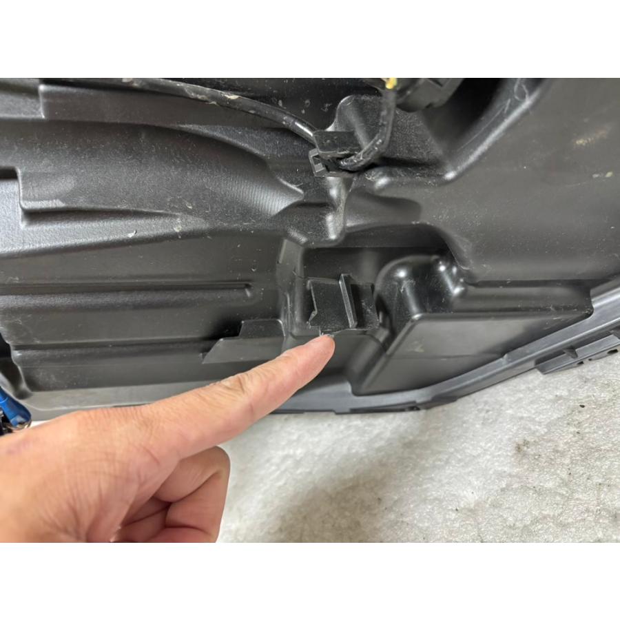 ☆ エクストレイル T33 LED 10-23795 刻印D2 ヘッドライト 左 ☆6127 |  | 05