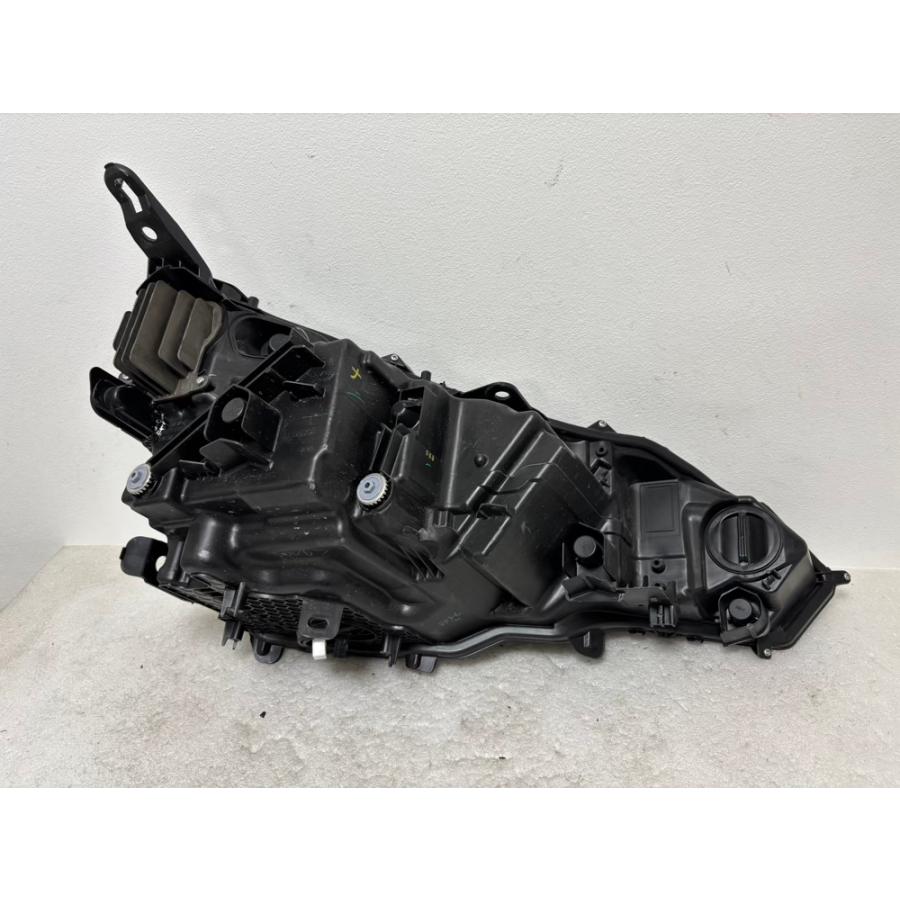 ☆レクサス UX UX200 UX250h MZAA10 MZAH10 LED 3眼 76-49 刻印ナ ヘッドライト 左 ☆6317 |  | 01