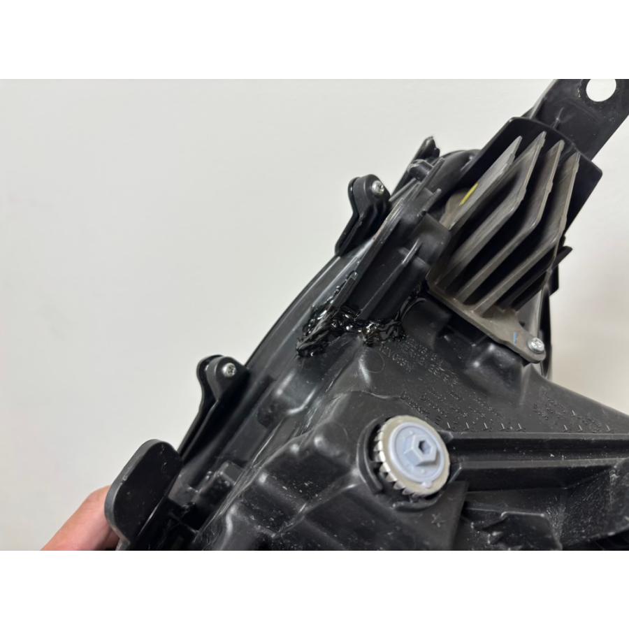 ☆レクサス UX UX200 UX250h MZAA10 MZAH10 LED 3眼 76-49 刻印ナ ヘッドライト 左 ☆6317 |  | 06