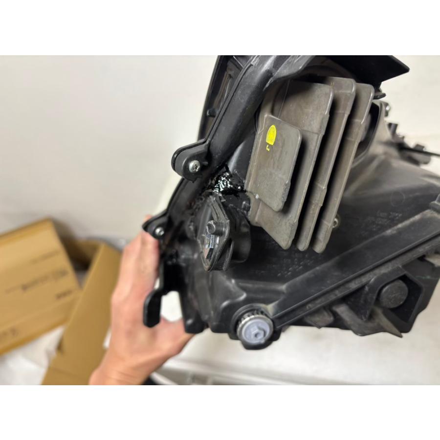 ☆レクサス UX UX200 UX250h MZAA10 MZAH10 LED 3眼 76-49 刻印ナ ヘッドライト 左 ☆6317 |  | 07