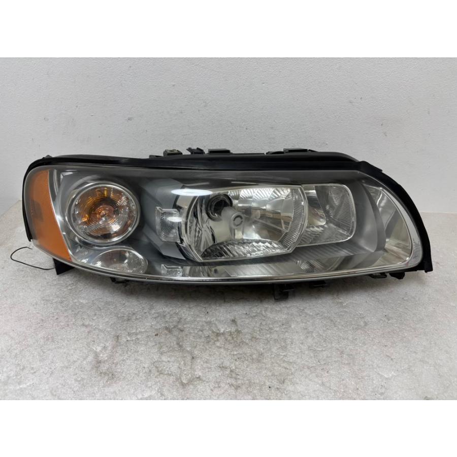 ☆ ボルボ V70 SB HID 後期 ヘッドライト 右 ☆6807 | 