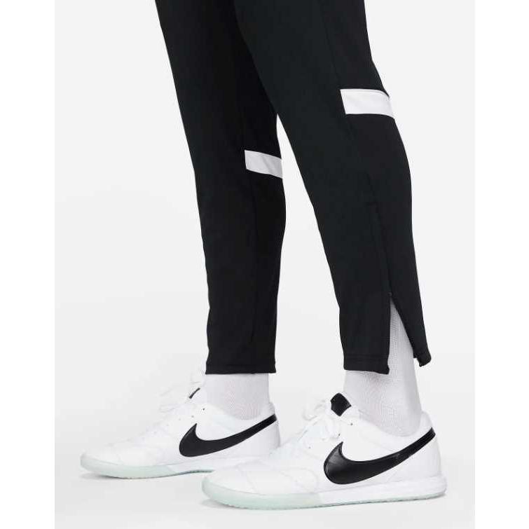 Nike ナイキ サッカーパンツ メンズ ドライフィット アカデミー 裾ファスナー ロゴ 無地 ズボン ボトムス 新作 Nk13 2 0493 Import Brand Bumps 通販 Yahoo ショッピング