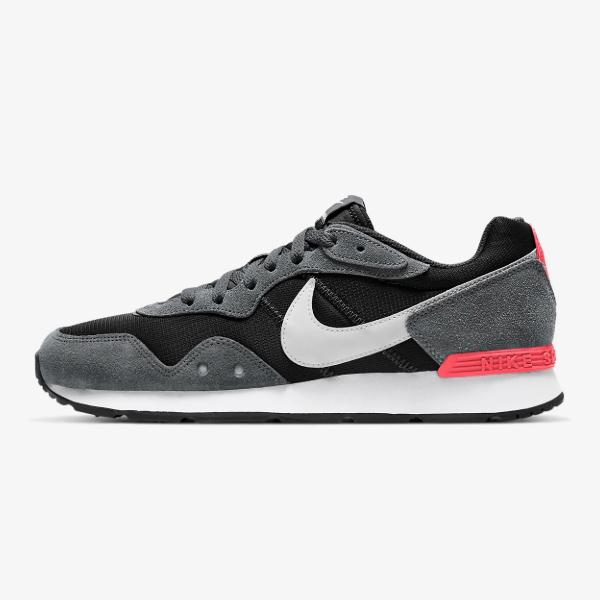 Nike ナイキ ベンチャー ランナー スニーカー シューズ メンズ 靴 Ck2944 004 新作 Nk6 Import Brand Bumps 通販 Yahoo ショッピング