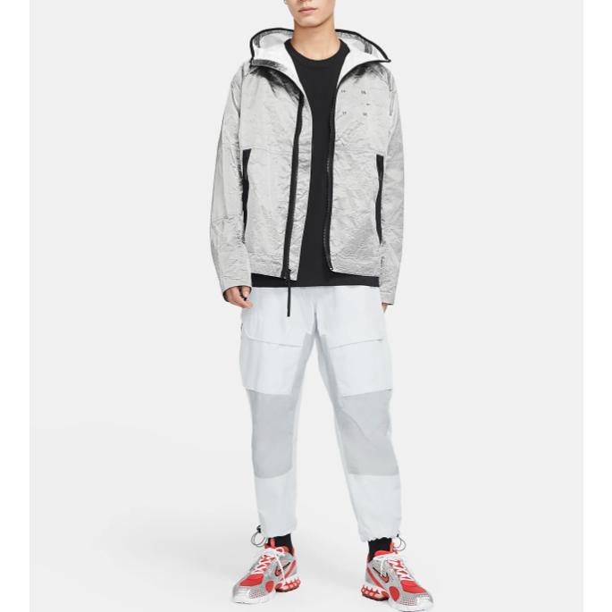 Nike ナイキ ウインドブレーカー ナイロンジャケット メンズ テック パック ウーブン ロゴ アウター ブルゾン ジャンパー 新作 Nk9 5 0258 Import Brand Bumps 通販 Yahoo ショッピング