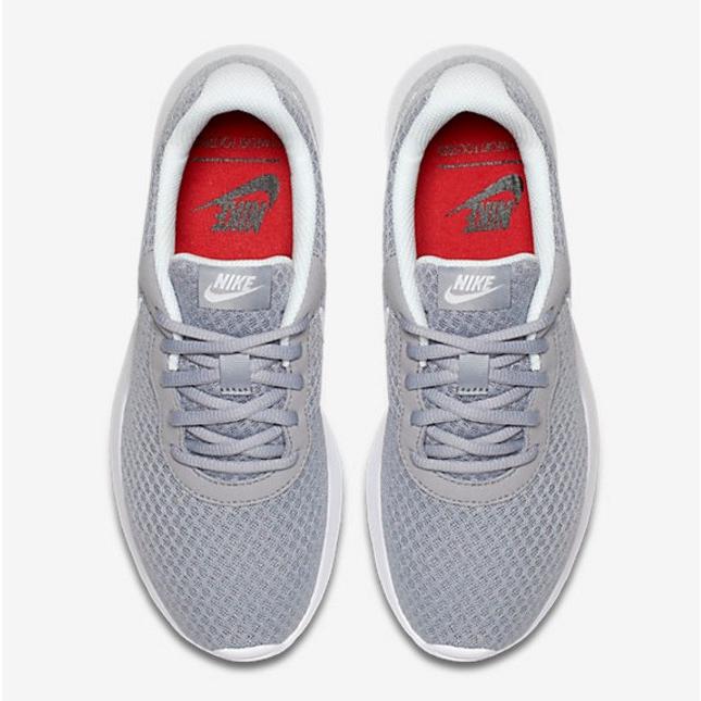 Nike ナイキ タンジュン スニーカー ウィメンズ レディース シューズ 新作 010 靴 Nkw5 Import Brand Bumps 通販 Yahoo ショッピング