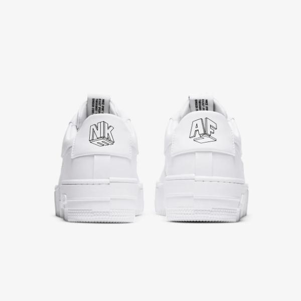 Nike ナイキ エアフォース ワン 1 ピクセル スニーカー シューズ レディース ウィメンズ 靴 Ck6649 100 新作 Nkw5 8 175 Import Brand Bumps 通販 Yahoo ショッピング