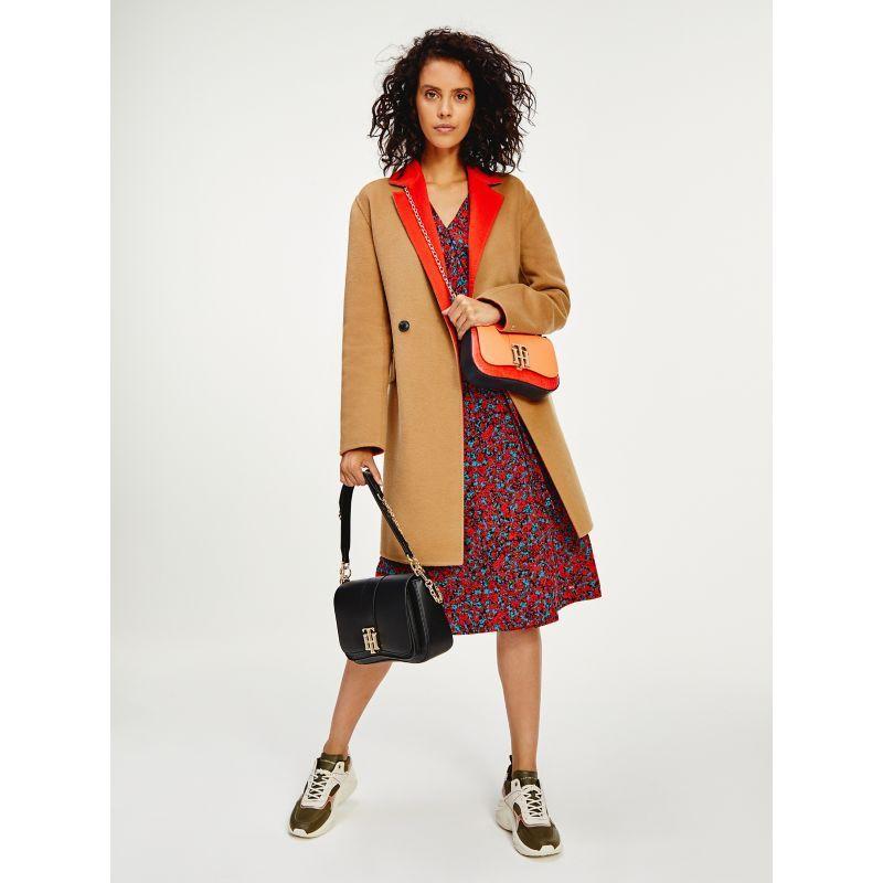 トミーヒルフィガークロスボディ ショルダーバッグ レディース 小物入れ 斜め掛け 鞄 カバン 新作 TOMMY 