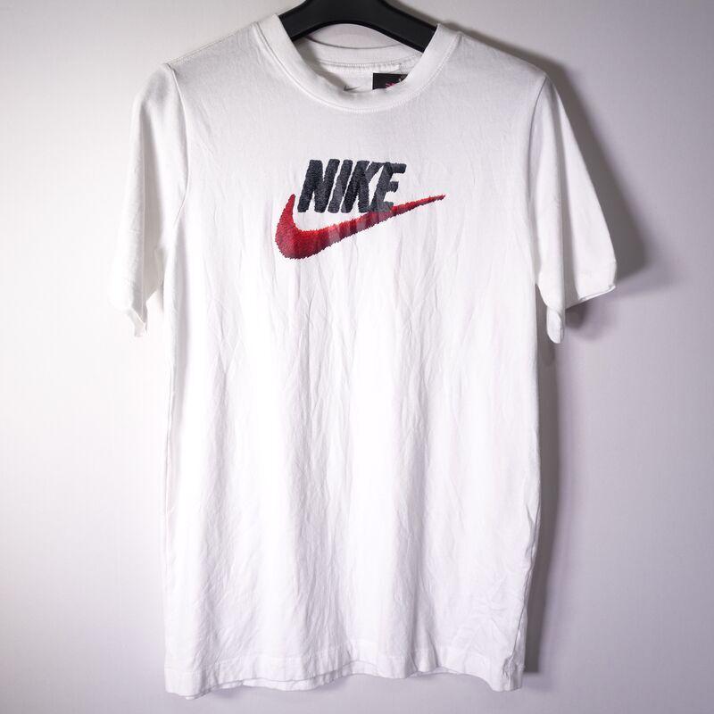 ナイキ Nike Tシャツ 半袖 レディース ウィメンズ Xl プリントロゴ 大きいサイズ 古着 Wnk 1 1 0016 Import Brand Bumps 通販 Yahoo ショッピング