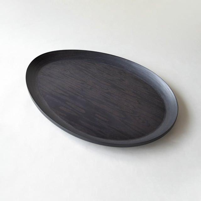 トレイ/アンニュイなたまご型 egg Lサイズ カラーはシックな風合いの黒 タマゴをイメージした緩やかな曲線が心に優しいトレイ BUNACO/ブナコ | BUNACO | 01