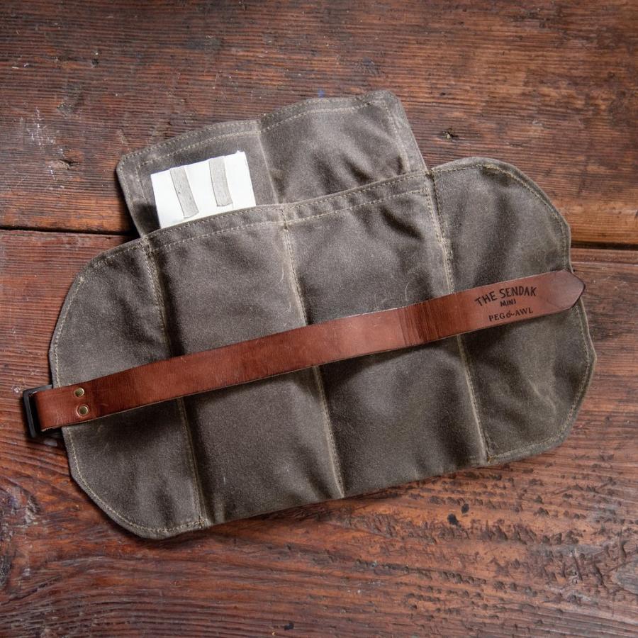 Peg and Awl The Sendak Mini Artist Roll (Slate) : 文具通販