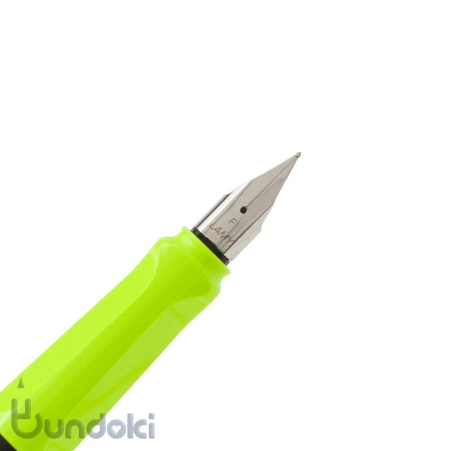 LAMY 万年筆 ドイツ製 インクカートリッジ付き LAMY（ラミー） SAFARI 万年筆 ネオンライム(M 中字)2015限定色 : 文具