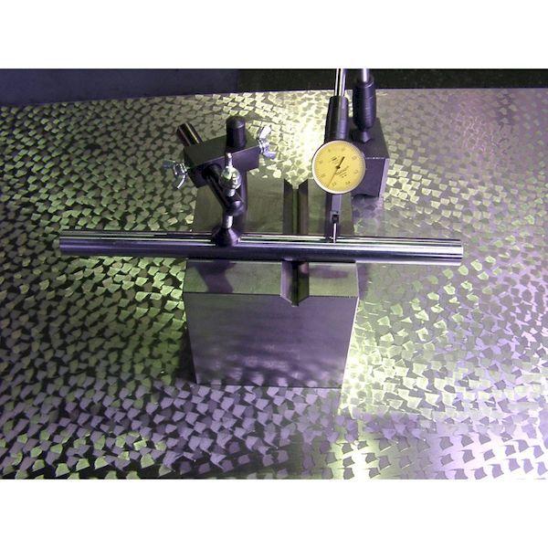 あすつく対応 「直送」 ユニ UV-200A 桝型ブロック　Ａ級仕上　２００ｍｍ UV200A 310-6519_1