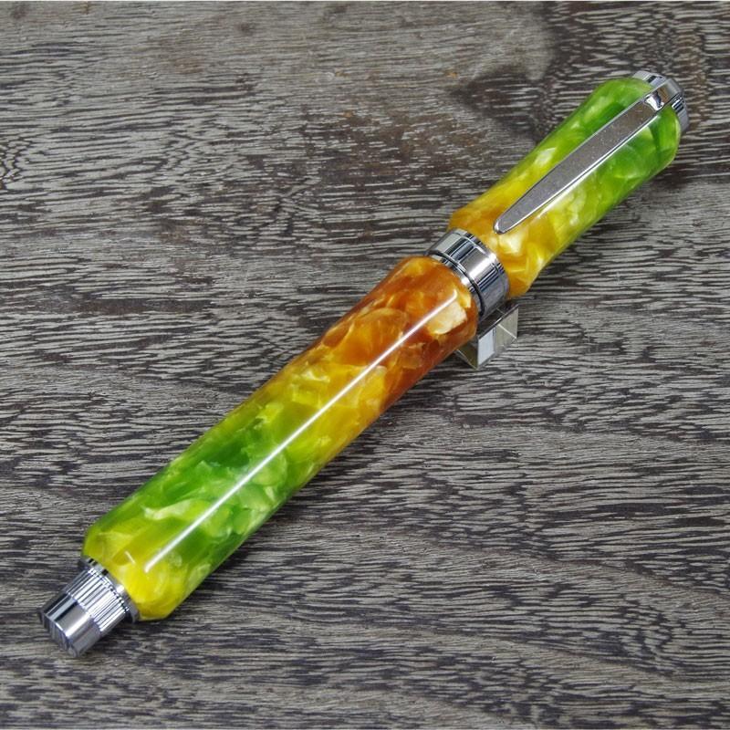 万年筆　竹内靖貴モデル　マーブルグリーン TMA1700gr 竹内靖貴 万年筆 マーブル グリーン 大理石のような美しさを