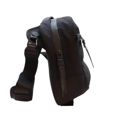 ブラックエンバー Grip Sling グリップスリングバッグ ボディバッグ 鞄