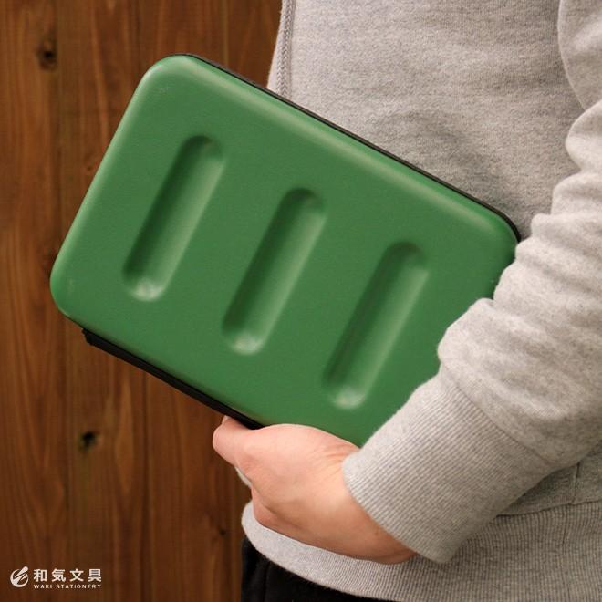 HIGHTIDE 収納 トラベルポーチ ガジェットケース 旅行