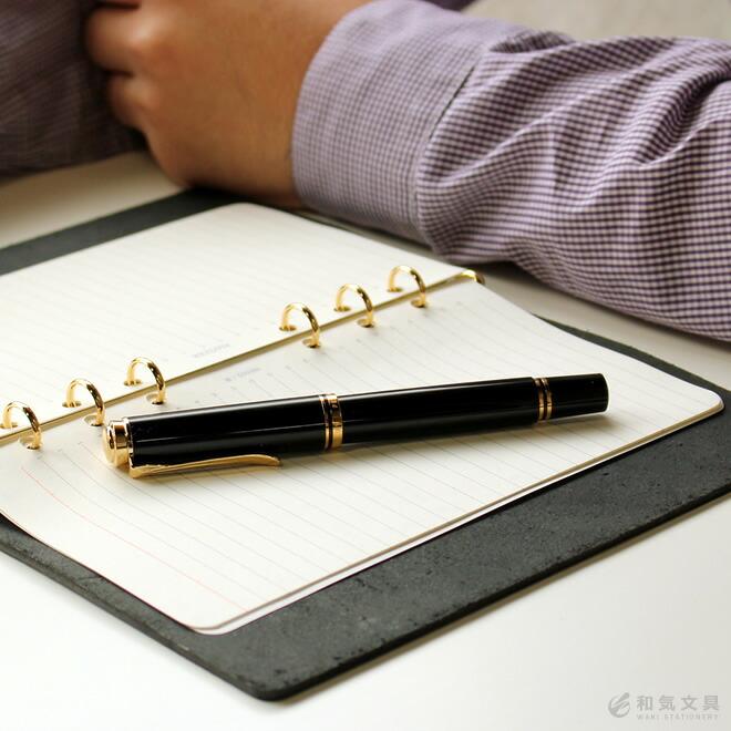 Pelikan（ペリカン） 名入れ 無料 スーベレーンM400 ブラック 万年筆