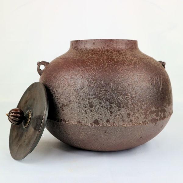 茶道具 茶釜 真形釜 「真形桐地紋釜」 釜師 人間国宝 高橋敬典造 茶道具 茶釜 真形釜 「真形桐地紋釜」 釜師 人間国宝 高橋敬典造