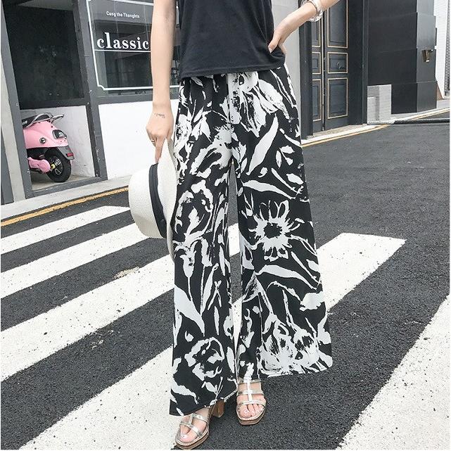 涼しげモノトーン お洒落 モノトーン 大花柄 ロングパンツ ワイドパンツ 花柄スカーチョ レディース送料無料 |  | 05