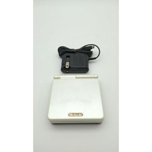 ゲームボーイアドバンスSP ファミコンカラー【メーカー生産終了 ゲームボーイアドバンスSP ファミコンカラー【メーカー生産終了
