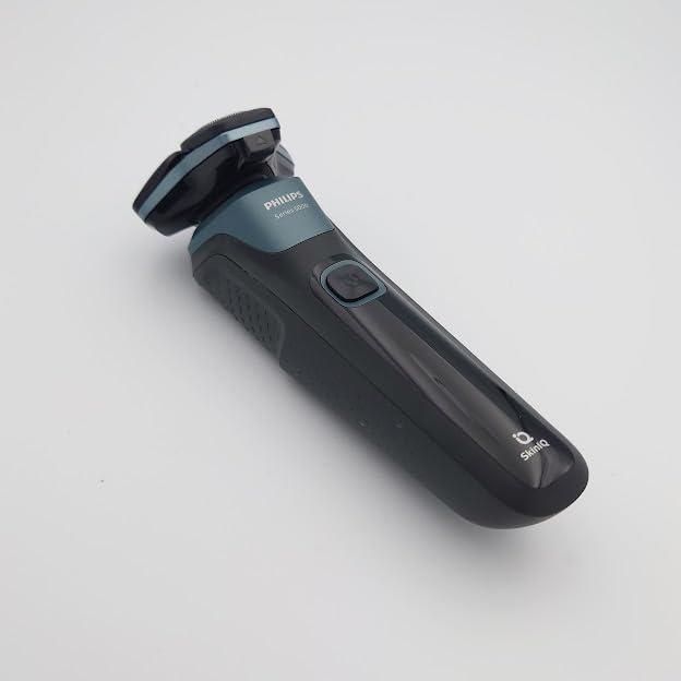 洗浄器付き】フィリップス 5000 シリーズ メンズ 電動シェーバー 洗浄器付き】フィリップス 5000 シリーズ メンズ 電動シェーバー