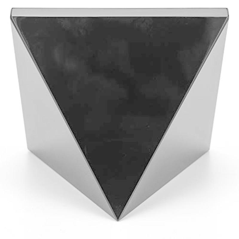 在庫処分特価 Energypower 天然黒曜石 ピラミッド 100mm大型 a天然石 オブシディアン 黒耀石 お守り 厄除け 運気向上 仕事運 恋愛 宅送 Www Lukwow Com