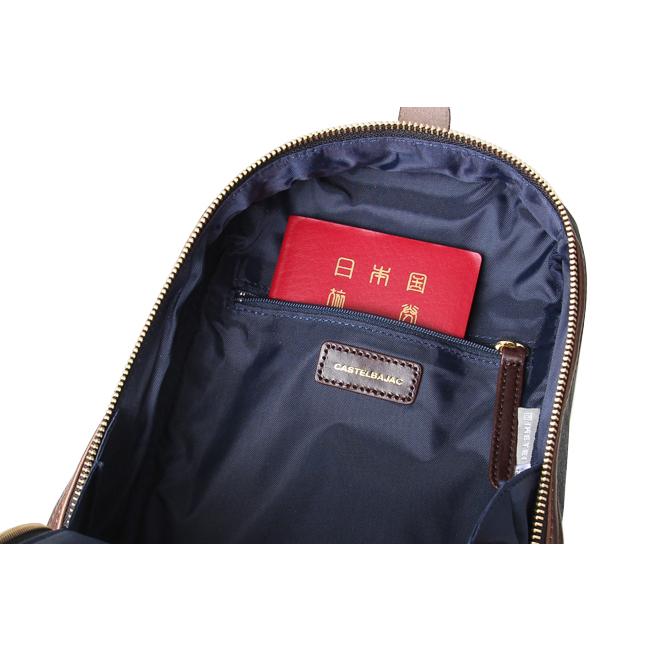 美品！CASTELBAJAC カステルバジャク　ショルダーバック　レザー　メンズ CASTELBAJAC（カステルバジャック） ボディバッグ ワンショルダー