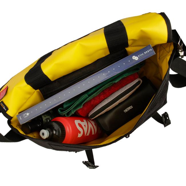 【美品】 マンハッタンポーテージ バイクメッセンジャー 底板付 防水 Bike Messenger Bag | Manhattan Portage | Manhattan Portage