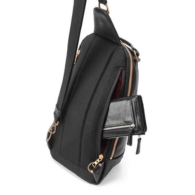 master-piece マスターピース スリングバッグ ボディバッグ