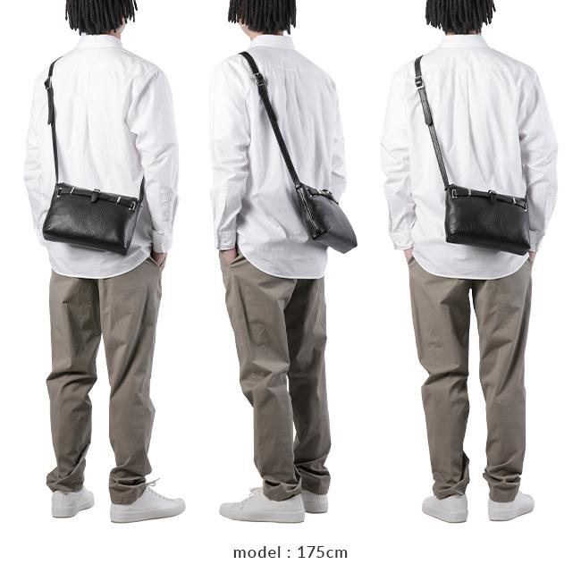 ペッレモルビダ ショルダーバッグ サコッシュ メンズ ブランド レザー 本革 軽量 薄型 日本製 斜めがけ 小さめ ミニ コンパクト A6 PELLE MORBIDA MB081の画像