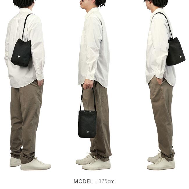 ORCIVAL オーシバル　ポーチ付黒巾着ショルダーバッグ　バケツ　ブラック ORCIVAL - ORCIVAL オーシバル ポーチ付黒巾着ショルダーバッグ バケツ