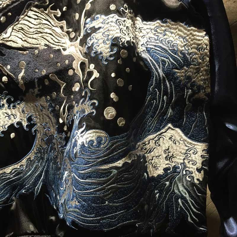 ヨコスカ] 男女兼用 嵐鯨刺繍マーク スカジャン リバーシブル 極道高級